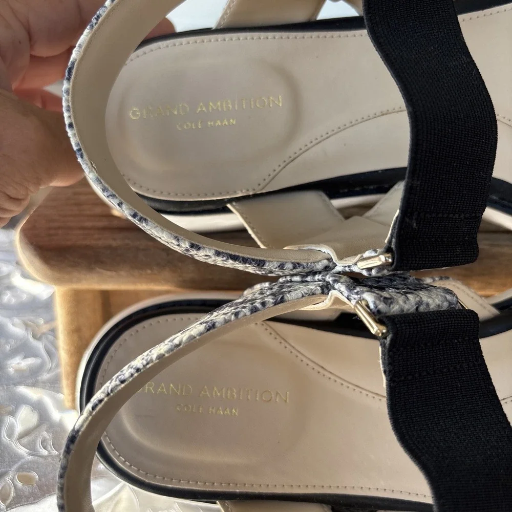 Cole Haan Sandals Women sz 9 B snakeskin Black Grand Ambition W21893